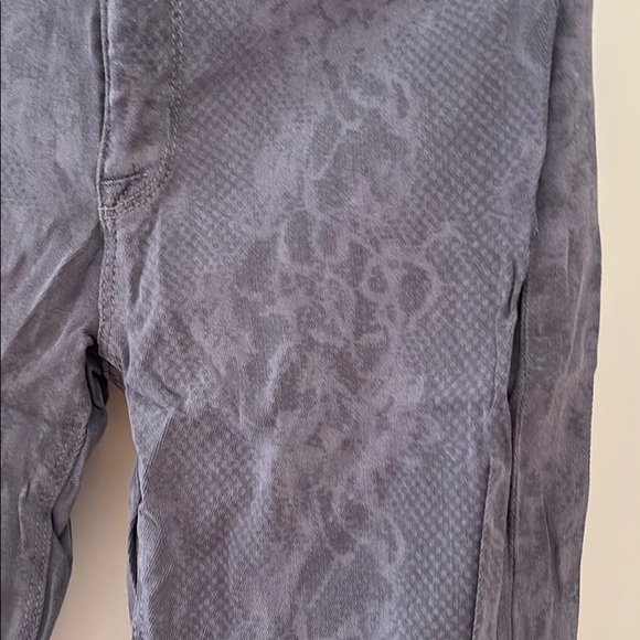 Hudson Jeans - Picture 6 of 6